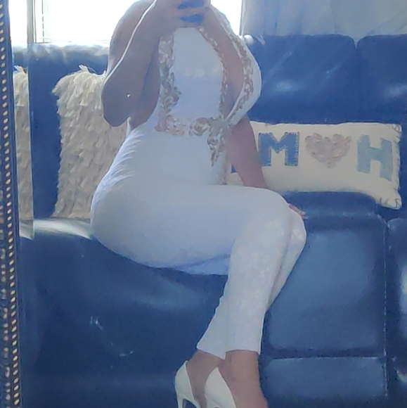 Jumpsuit - Picture 2 of 6